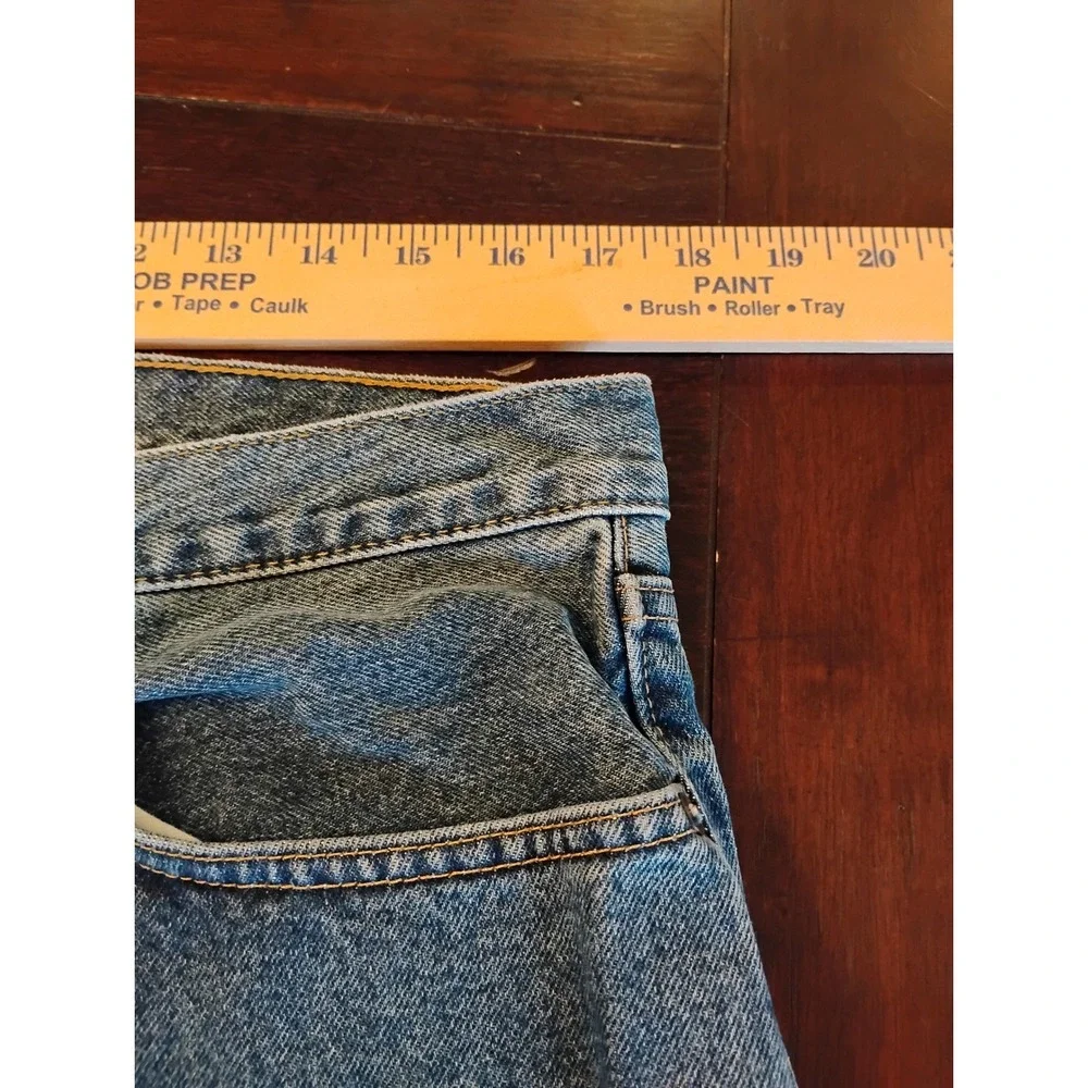 Eddie Bauer Mens Relaxed Fit Jeans Medium Wash Blue Denim 34x30 EB1290701-R-MSW
